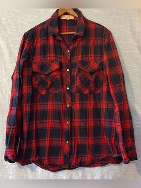 Free Heart Flannel Shirt Long Sleeve Snap Buttons Navy Blue/Red Women’s Sz M